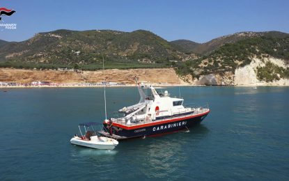 Barca in avaria, Carabinieri soccorrono diportisti alle Isole Tremiti